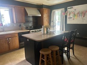 46 Broad St, Barre MA 01005