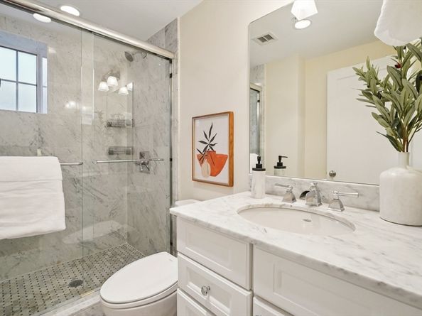 20 Chapel Street B811, Brookline MA 02446