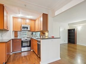 20 Chapel Street B811, Brookline MA 02446