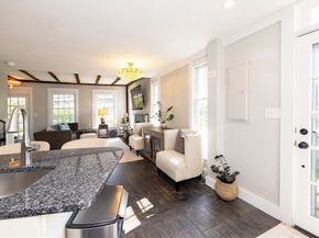 4 Margin St A, Cohasset MA 02025