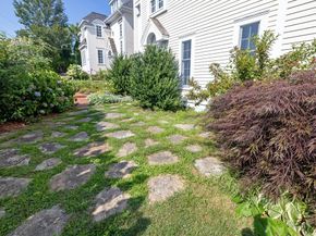 4 Margin St A, Cohasset MA 02025