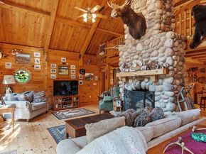 8 Turk Hollow Rd, Oxford MA 01540