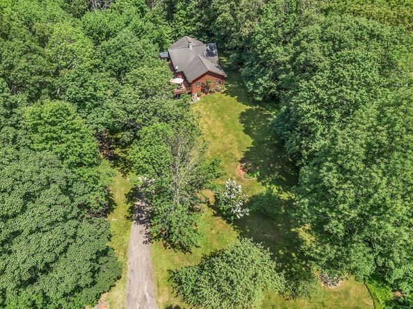 8 Turk Hollow Rd, Oxford MA 01540