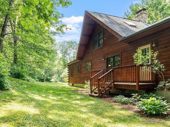 8 Turk Hollow Rd, Oxford MA 01540