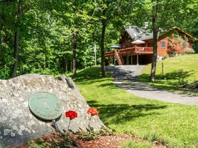 8 Turk Hollow Rd, Oxford MA 01540