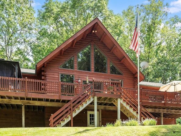 8 Turk Hollow Rd, Oxford MA 01540