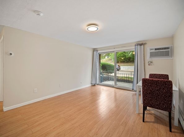 426 Pleasant St 2, Malden MA 02148