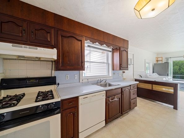 7 Manet Avenue, Quincy MA 02169
