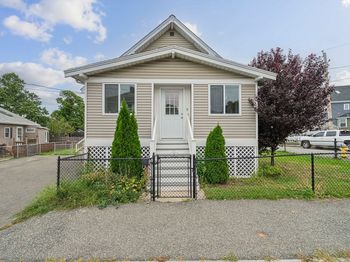 7 Manet Avenue
