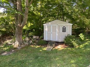118 Southville Road, Southborough MA 01772