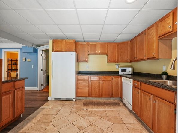 71 Stonegate Drive, East Bridgewater MA 02333