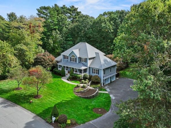 71 Stonegate Drive, East Bridgewater MA 02333