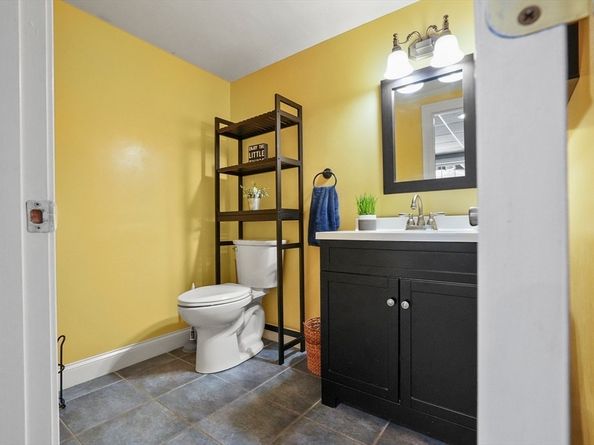 71 Stonegate Drive, East Bridgewater MA 02333