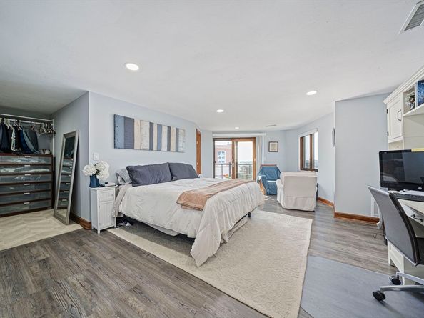 62 Oceanside Drive 62, Hull MA 02045