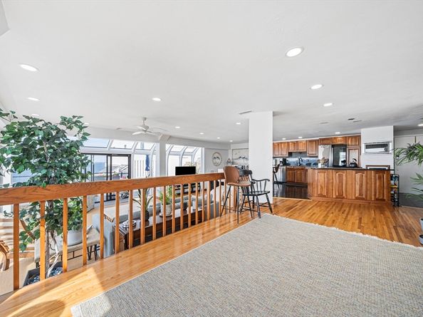 62 Oceanside Drive 62, Hull MA 02045