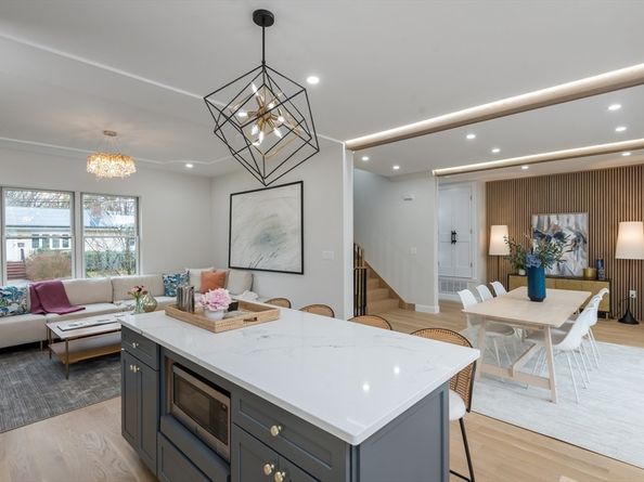 6 Gordon Rd, Arlington MA 02474