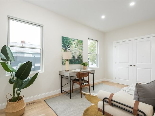 6 Gordon Rd, Arlington MA 02474