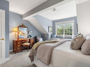 50 Carrington Ln 50, Uxbridge MA 01569