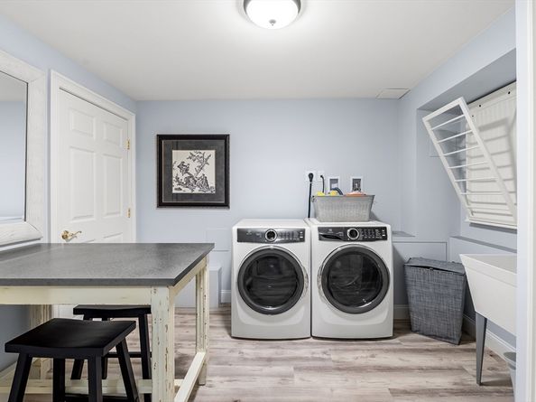 50 Carrington Ln 50, Uxbridge MA 01569