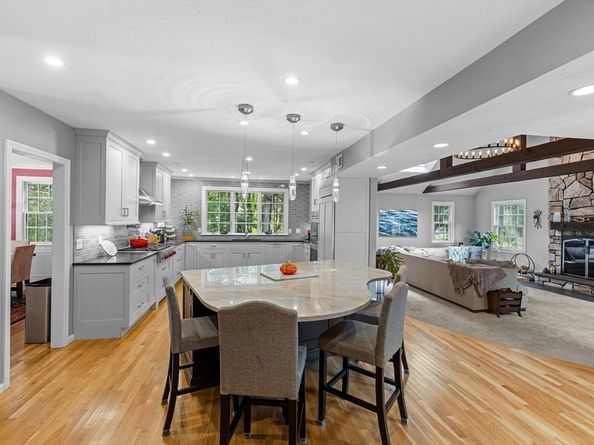 16 Cranberry Lane, Norwell MA 02061