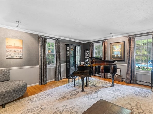 16 Cranberry Lane, Norwell MA 02061