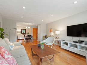 48 Bigelow Ave 11, Watertown MA 02472