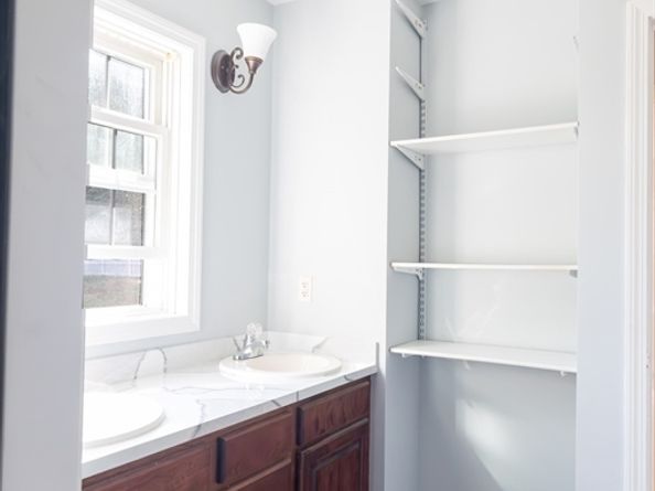 126 Dyer St, Gardner MA 01440