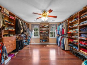 19 King Philip Path, Mendon MA 01756