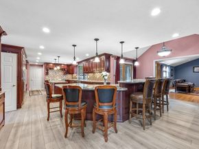 19 King Philip Path, Mendon MA 01756