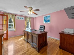 19 King Philip Path, Mendon MA 01756