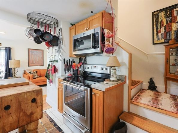 11 Overlook Avenue, Gloucester MA 01930