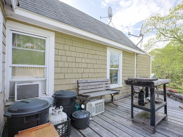 11 Overlook Avenue, Gloucester MA 01930