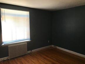 14 Ashland St 2R, Worcester MA 01609