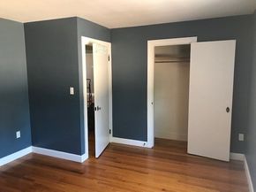 14 Ashland St 2R, Worcester MA 01609
