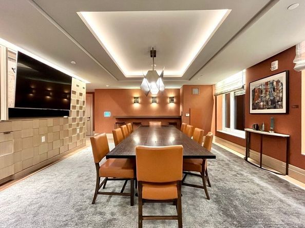 100 Lovejoy Wharf 8M, Boston MA 02114