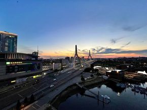 100 Lovejoy Wharf 8M, Boston MA 02114