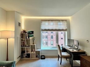 100 Lovejoy Wharf 8M, Boston MA 02114