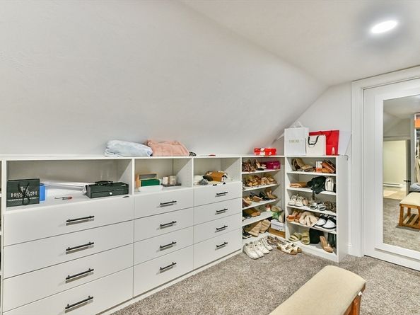 20 Lakeview Road, Webster MA 01570
