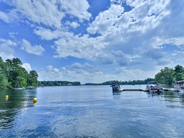 20 Lakeview Road, Webster MA 01570