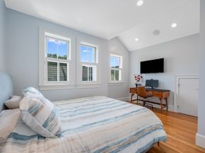 480-482 E 4th St 3, Boston MA 02127