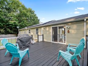 28 Holly St, Oxford MA 01540