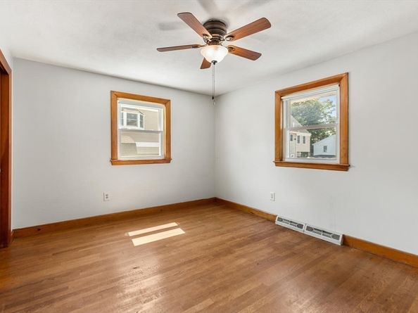 49 Tappan St, Everett MA 02149