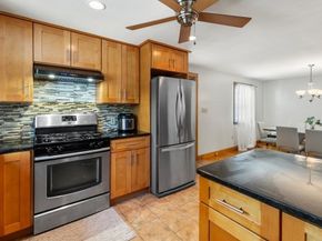 49 Tappan St, Everett MA 02149