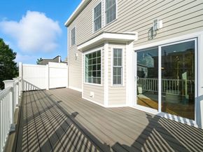 17 Bond St 2, Somerville MA 02145