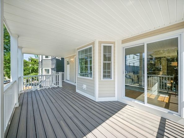17 Bond St 2, Somerville MA 02145