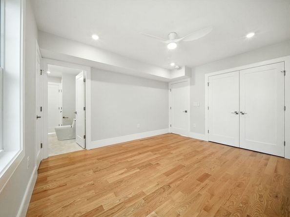17 Bond St 2, Somerville MA 02145