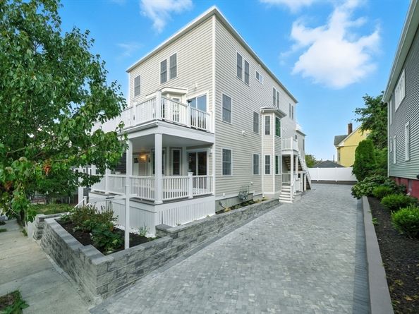 17 Bond St 2, Somerville MA 02145