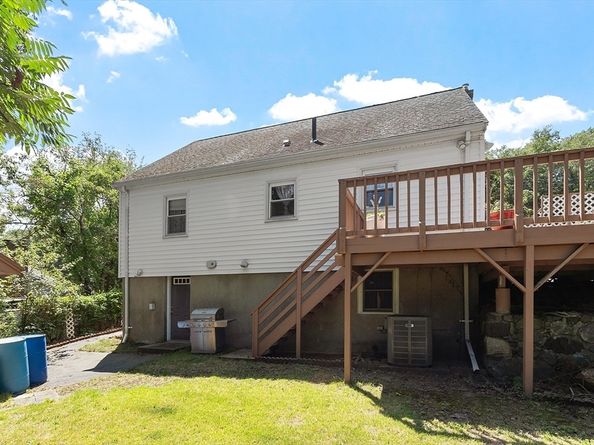 31 Spring View Dr, Lynn MA 01904