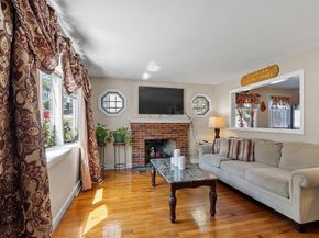 31 Spring View Dr, Lynn MA 01904
