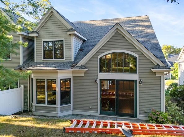 141 Johnson Woods Drive 141, Reading MA 01867
